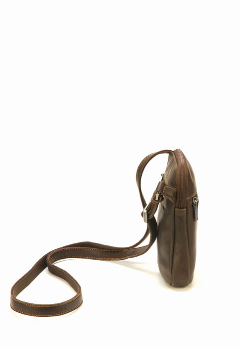 Sac Arthur & aston 2028 johany C chataigne C CHATAIGNE