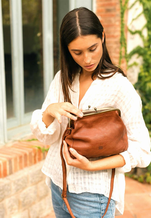 Sac bandouliere Biba Boston Bt22 8 TAN