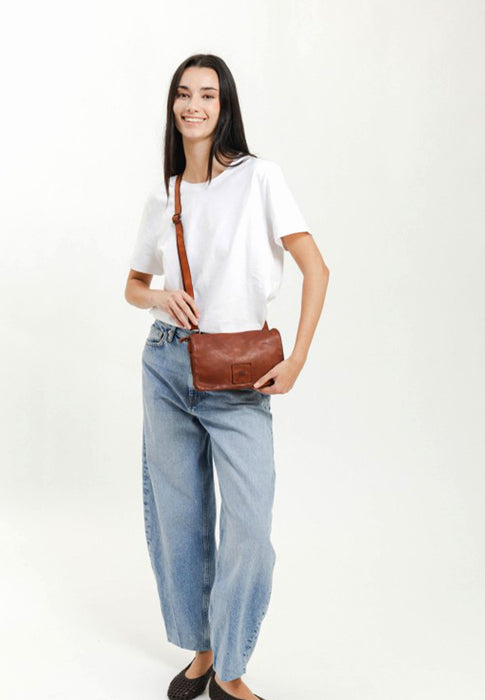 Sac bandouliere Biba Boston Bt33 8 TAN