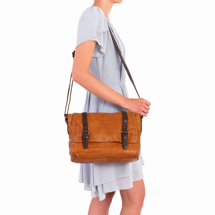 Sac bandouliere Gianni conti Vintage 4203350 25 COGNAC
