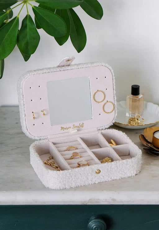 Boite a bijoux Maison scarlett Brigitte Brigitte TDBN TEDDY BLANC