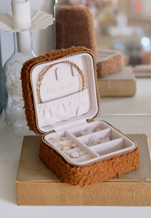 Accessoires Maison scarlett Corinne Moucam camel MOUCAM CAMEL