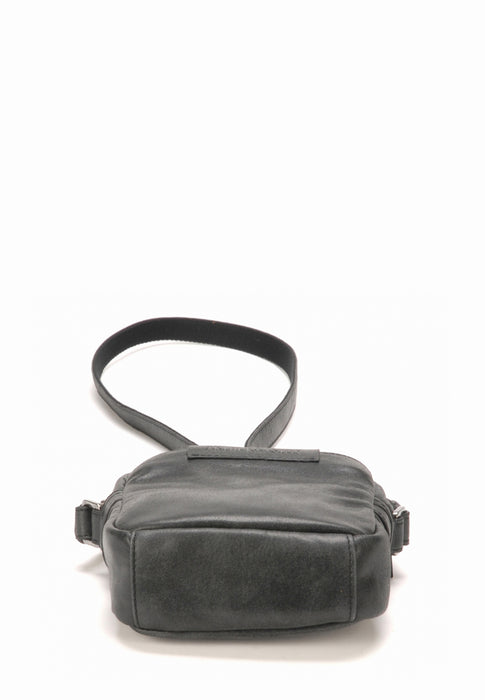 Sacoche petit format Arthur & Aston ligne Diego noir en cuir de vachette